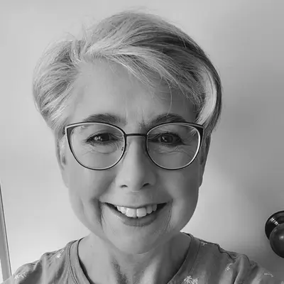 Gillian profile pic